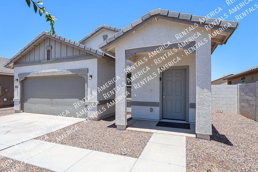 Charming 3-Bedroom Home Offering Space, Comfort, and Convenience property image