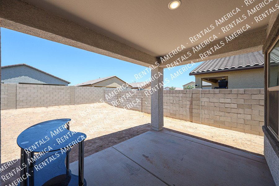 Charming 3-Bedroom Home Offering Space, Comfort, and Convenience property image