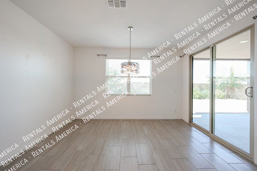 Stunning 5-Bedroom Home Spacious & Upgraded Throughout! property image