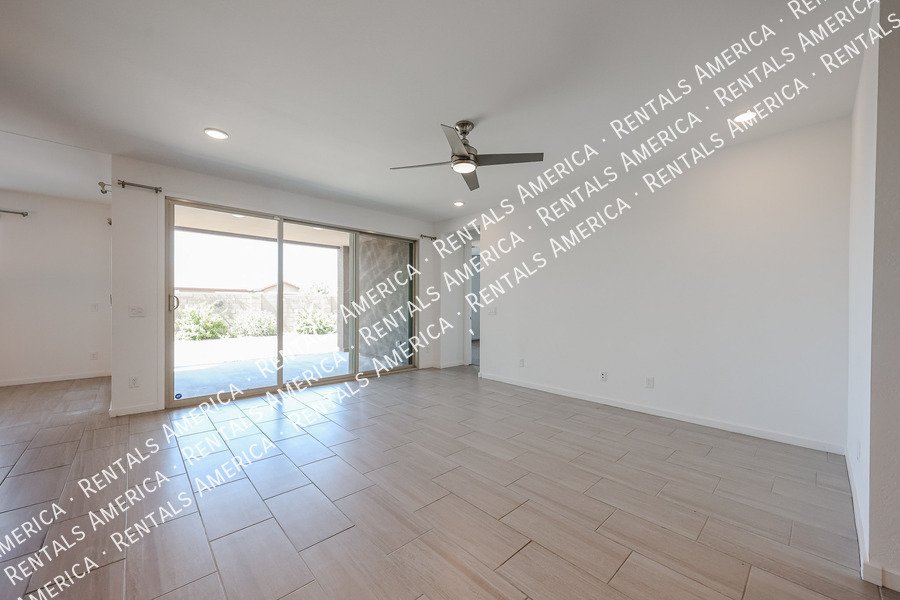 Stunning 5-Bedroom Home Spacious & Upgraded Throughout! property image