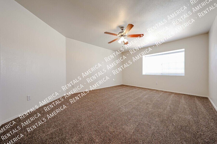 Large House with Pool! property image