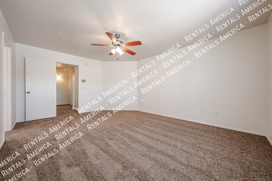 Large House with Pool! property image