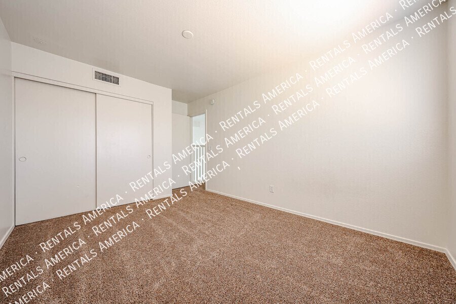 Large House with Pool! property image