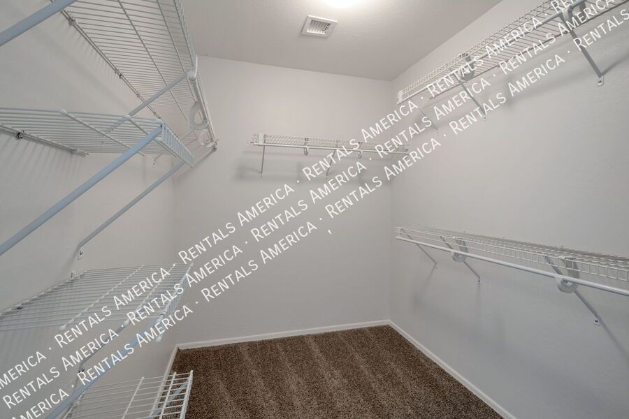 3 bed Single Story Home in Florence property image