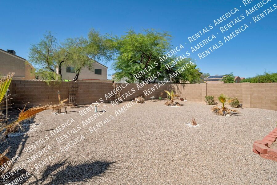3 bed Single Story Home in Florence property image