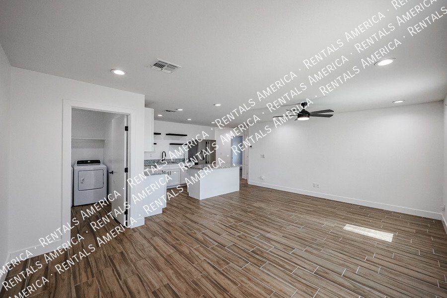 Beautiful home ready now! property image