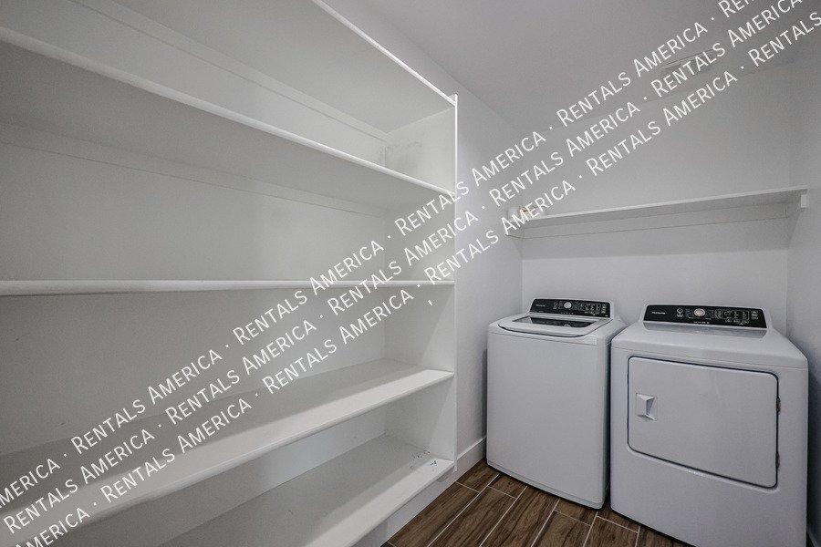 Beautiful home ready now! property image