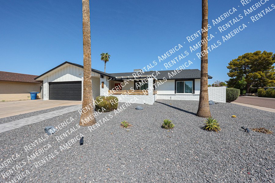 1430 E Bell De Mar Dr property image