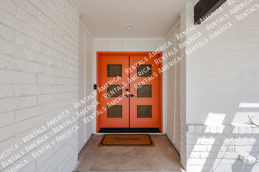 1430 E Bell De Mar Dr property image