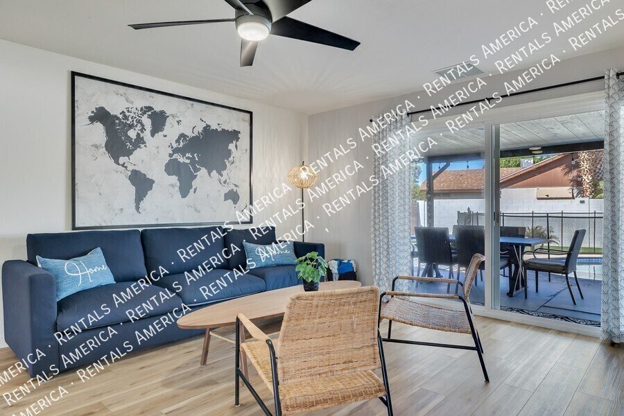 1430 E Bell De Mar Dr property image