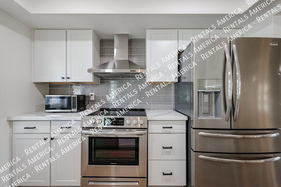 1430 E Bell De Mar Dr property image