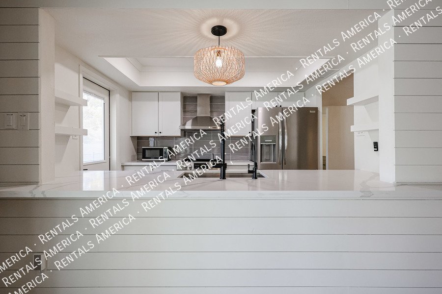 1430 E Bell De Mar Dr property image