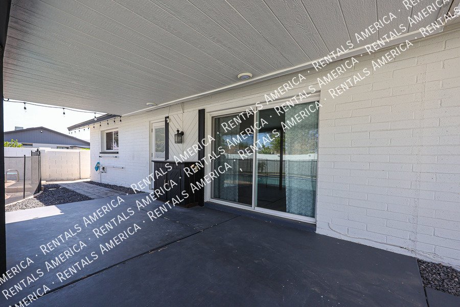 1430 E Bell De Mar Dr property image