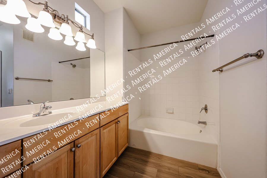Scottsdale Greyhawk 2 BR/2 BA Condo w/ 1-car garage property image