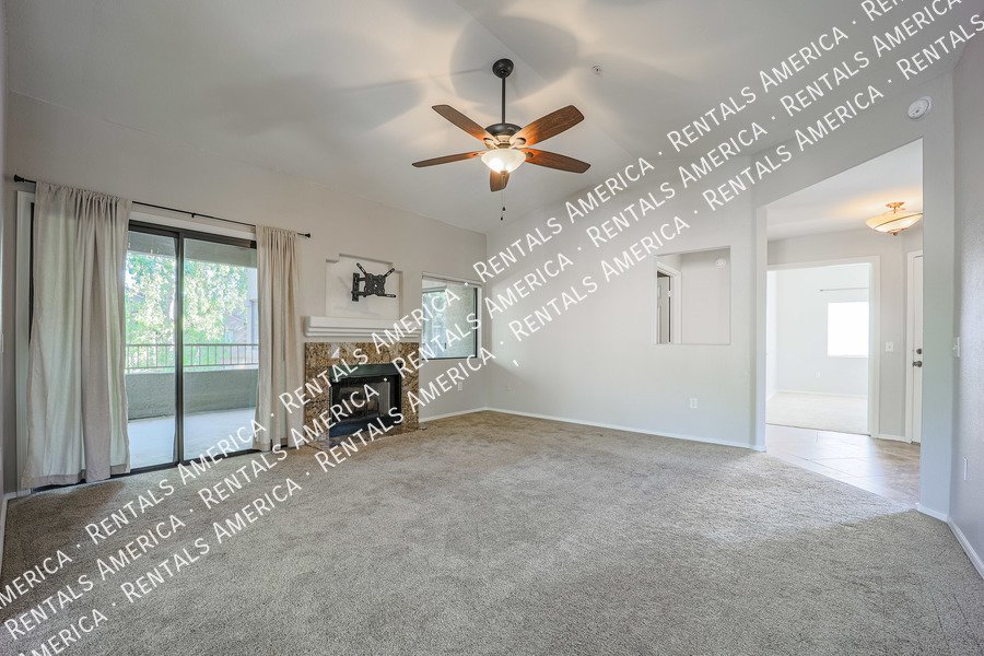 Adorable 2BD- + Office Scottsdale Condo in Villages North! property image