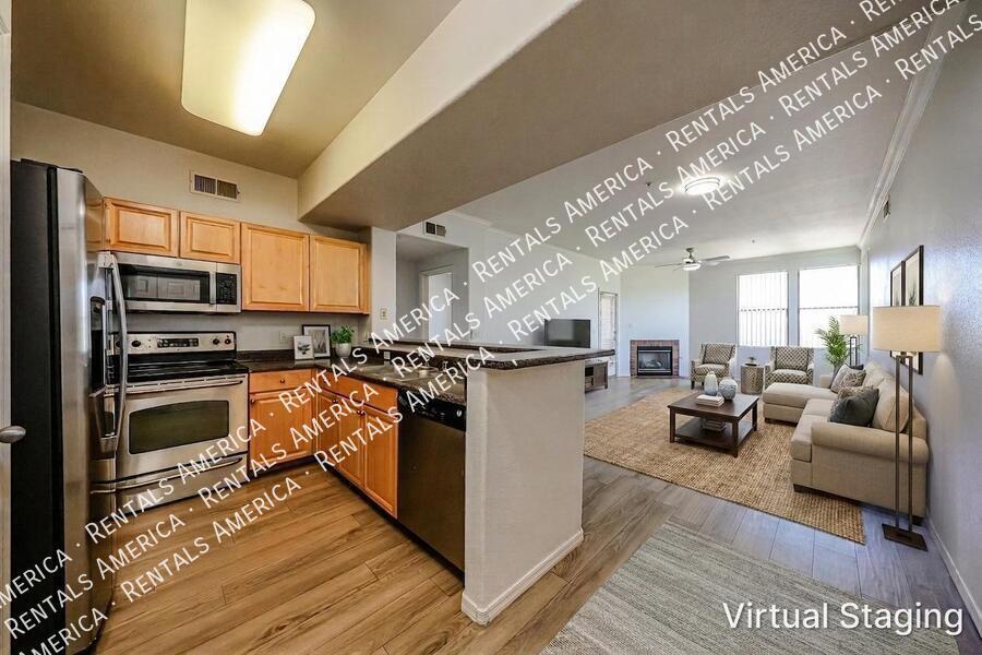 Scottsdale Greyhawk 2 BR/2 BA Condo w/ 1-car garage property image