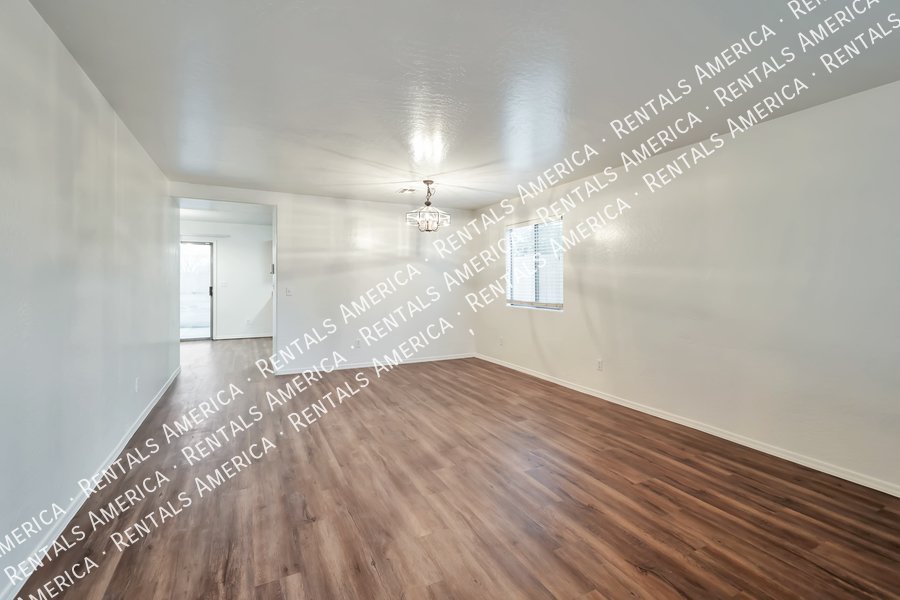 Spacious 5BD 3BA Corner Lot in San Tan Valley! property image