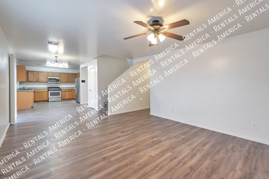 Spacious 5BD 3BA Corner Lot in San Tan Valley! property image