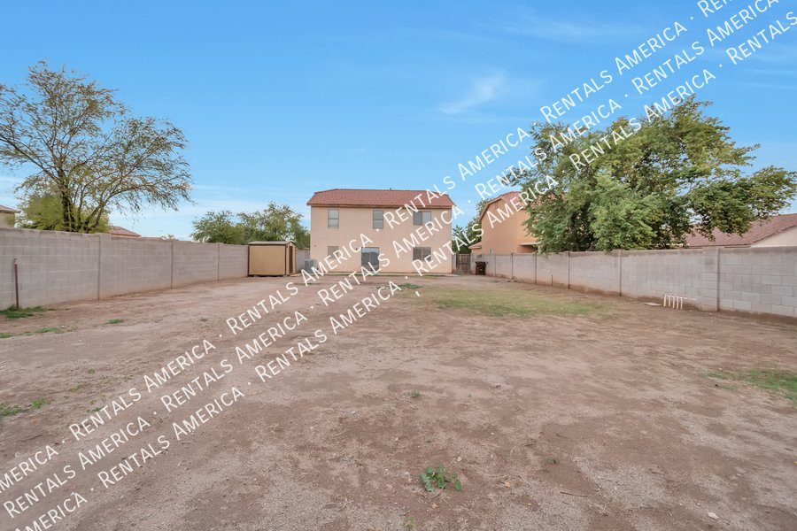 Spacious 5BD 3BA Corner Lot in San Tan Valley! property image