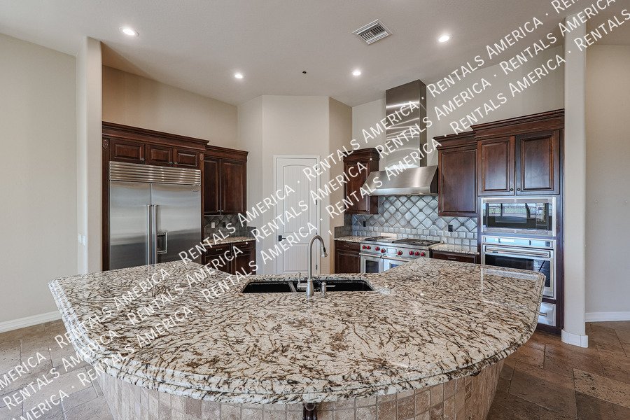 Luxury Scottsdale Home Views Private Pool property image