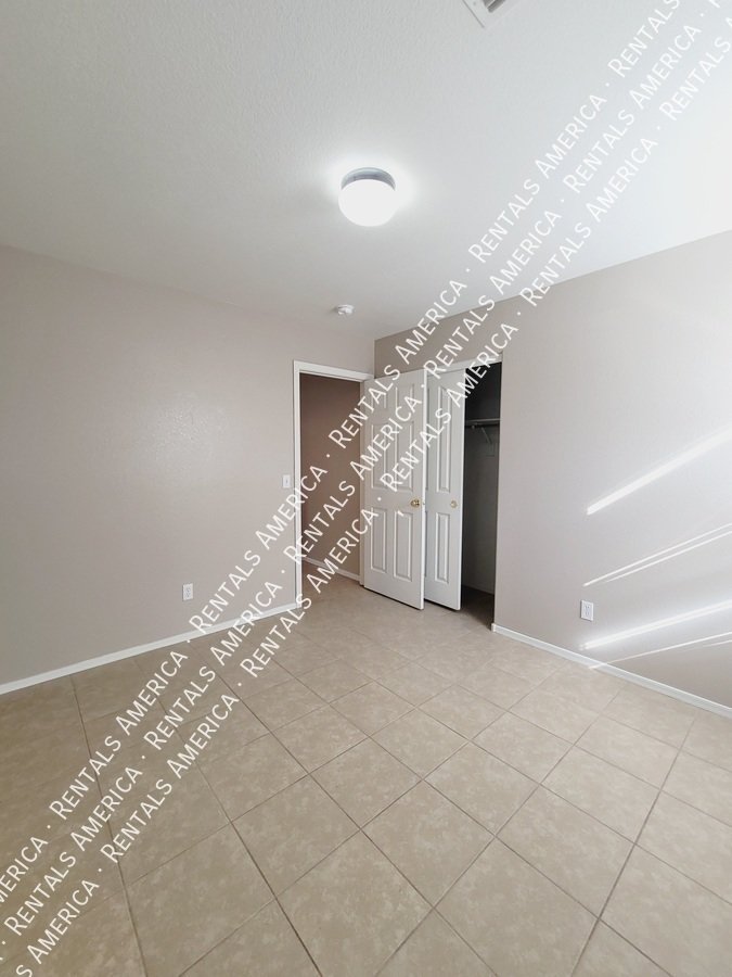 *Get 2 weeks free rent with a signed 12 month lease!* property image
