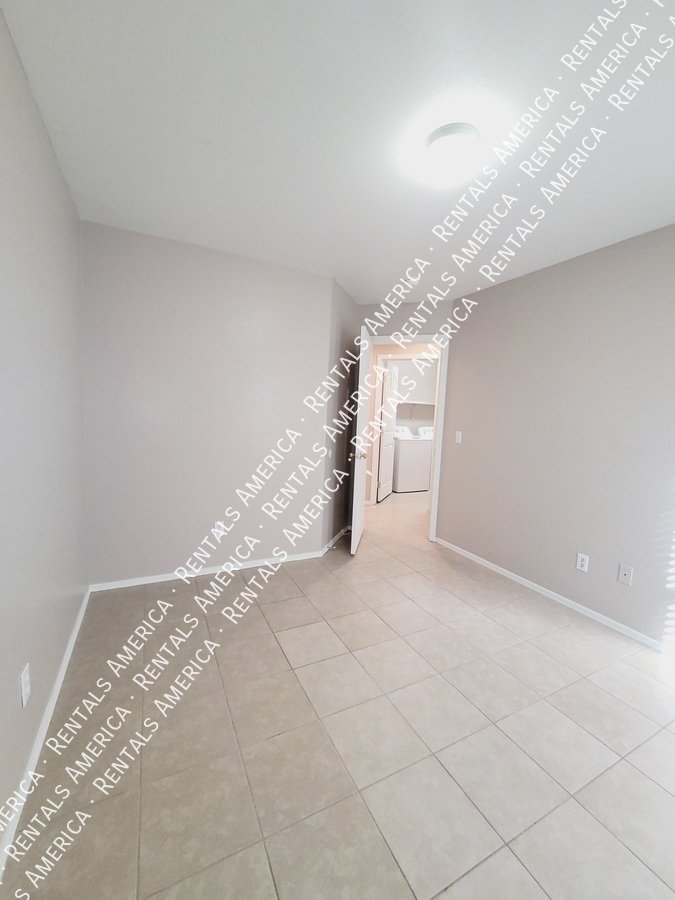 *Get 2 weeks free rent with a signed 12 month lease!* property image