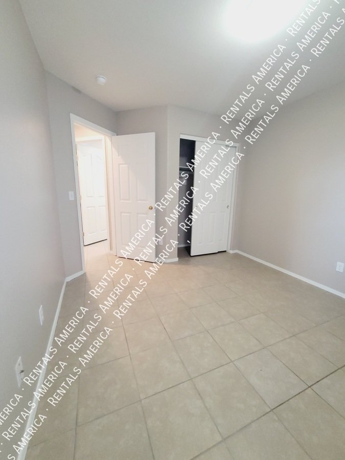 *Get 2 weeks free rent with a signed 12 month lease!* property image