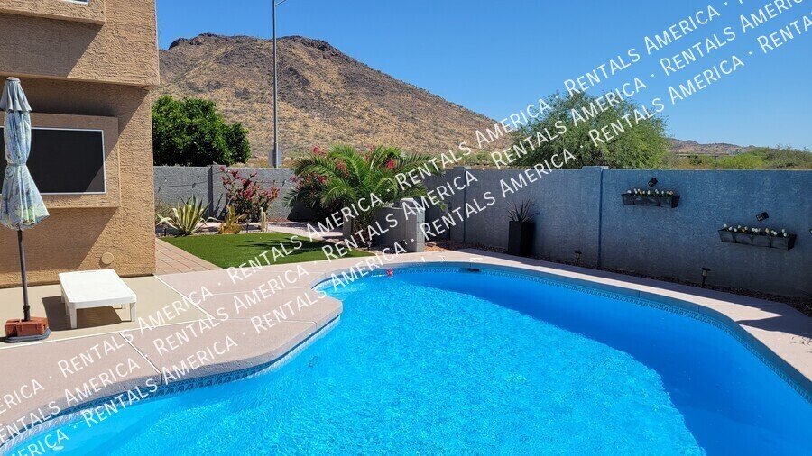 Just Reduced Amazing 4 Bedroom with Private Pool property image
