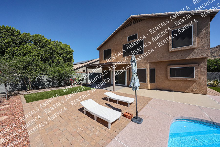 Just Reduced Amazing 4 Bedroom with Private Pool property image