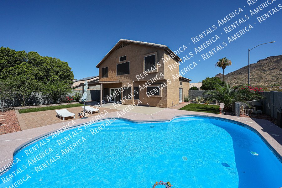 Just Reduced Amazing 4 Bedroom with Private Pool property image