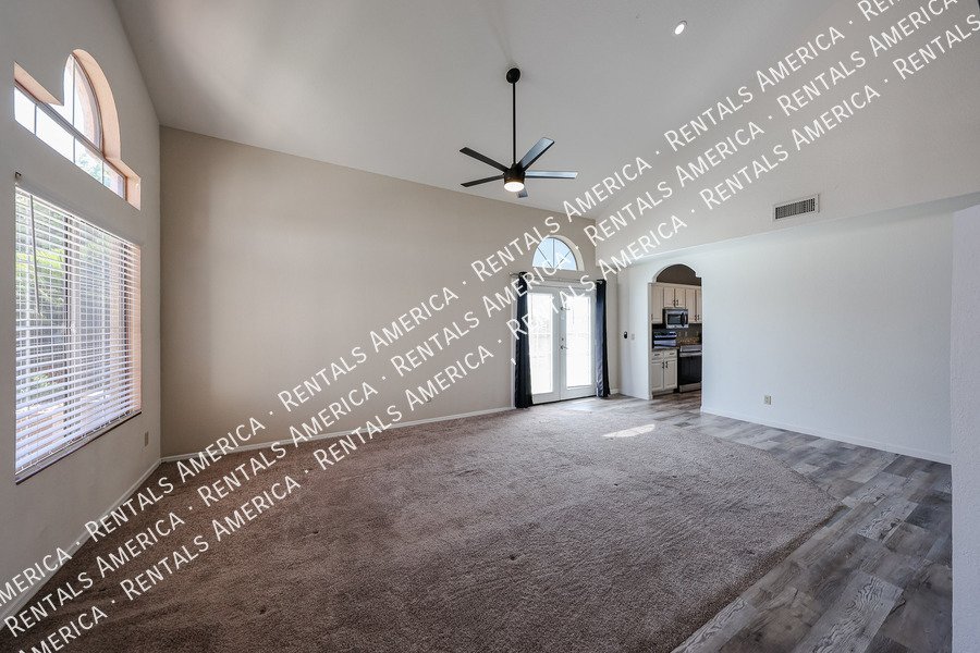 Just Reduced Amazing 4 Bedroom with Private Pool property image