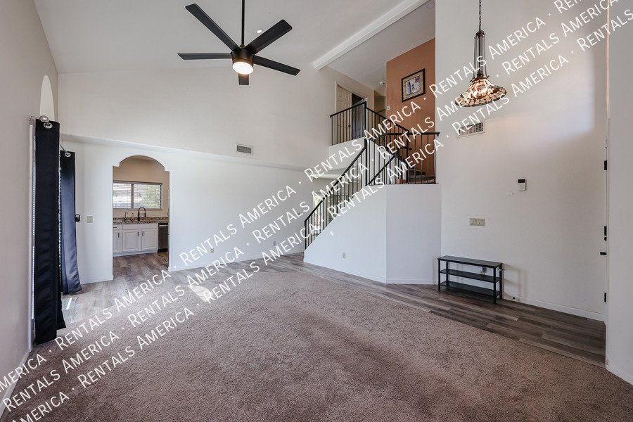 Just Reduced Amazing 4 Bedroom with Private Pool property image