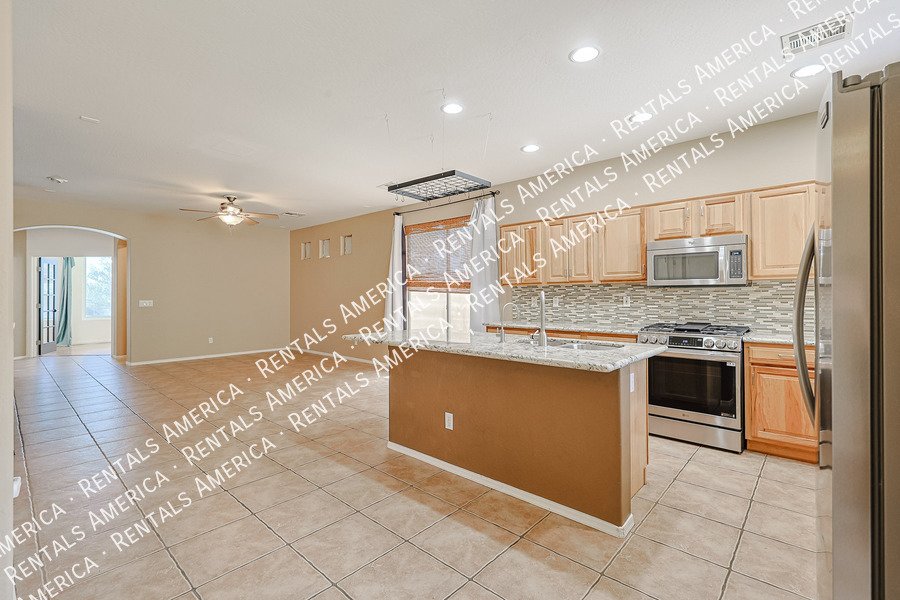 Beautiful 4-Bedroom Home for Rent property image