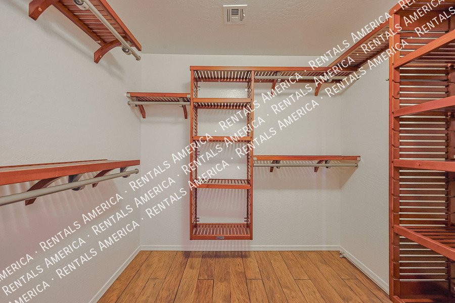Beautiful 4-Bedroom Home for Rent property image