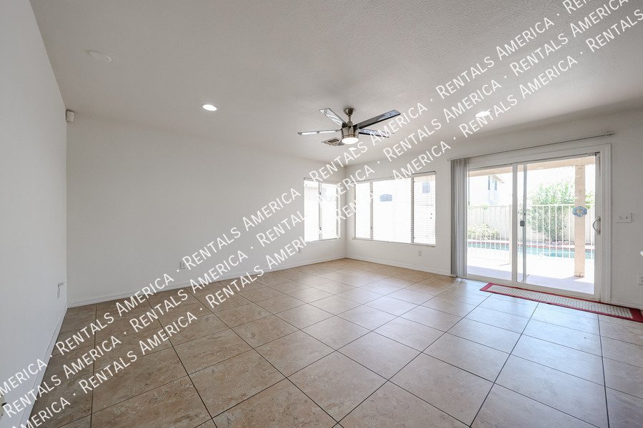 Spacious 5-Bedroom Home with Pool in Chandler property image