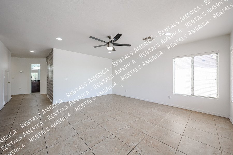 Spacious 5-Bedroom Home with Pool in Chandler property image