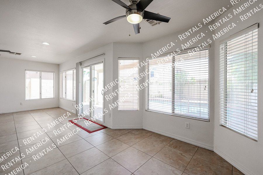Spacious 5-Bedroom Home with Pool in Chandler property image