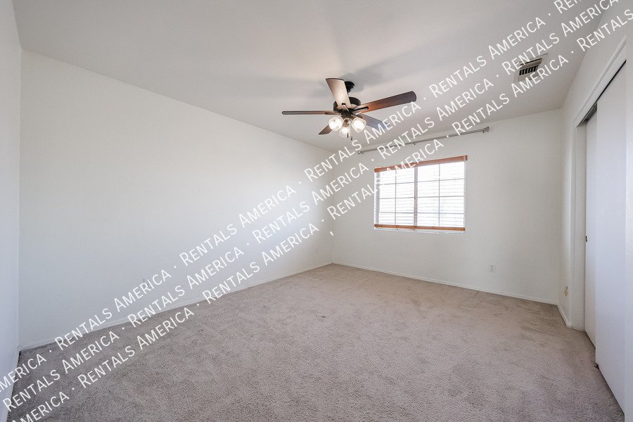 Spacious 5-Bedroom Home with Pool in Chandler property image