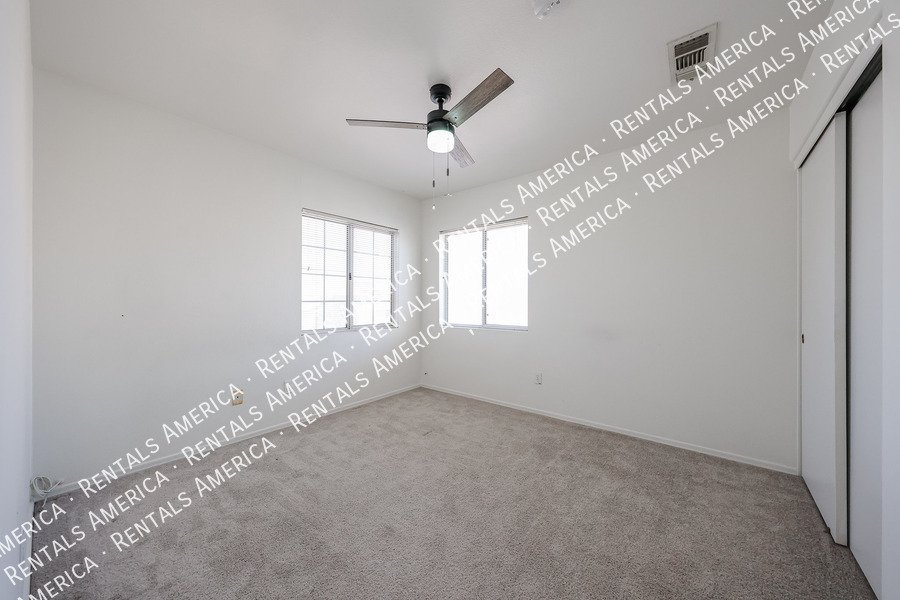 Spacious 5-Bedroom Home with Pool in Chandler property image