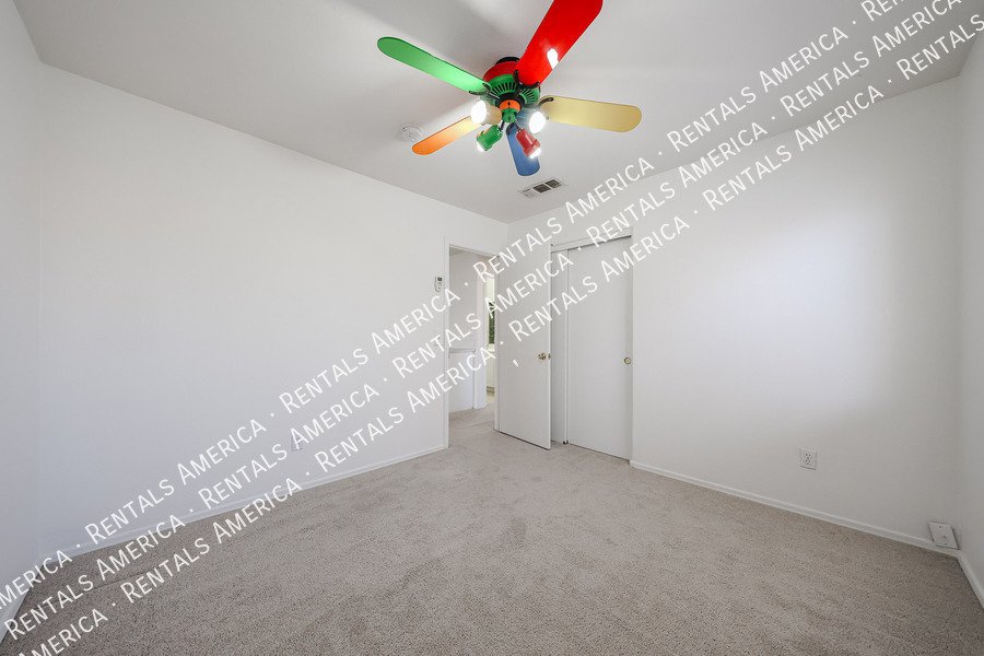 Spacious 5-Bedroom Home with Pool in Chandler property image