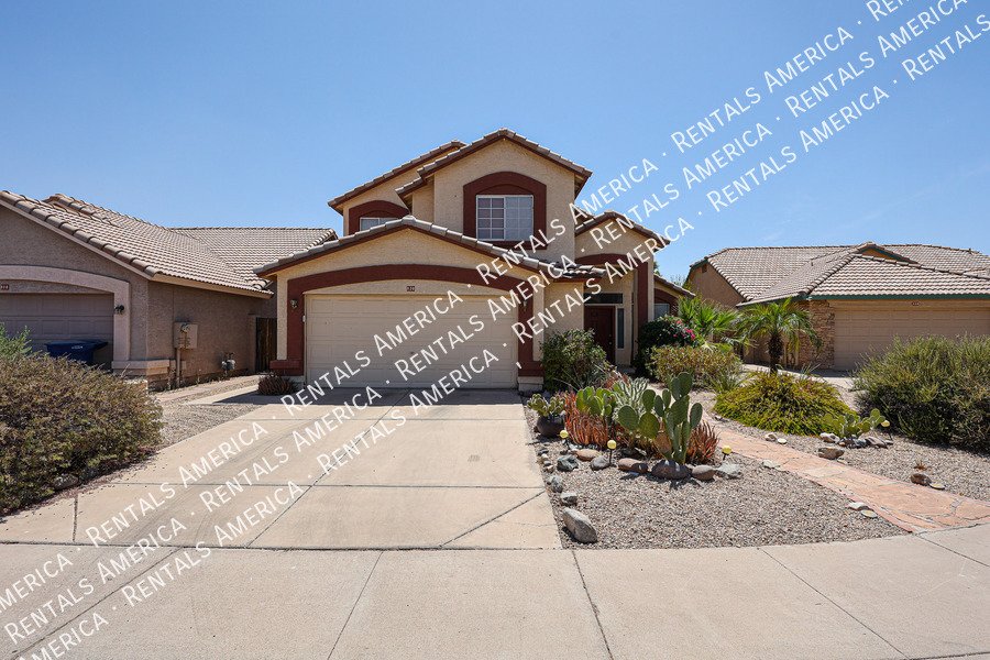 Spacious 5-Bedroom Home with Pool in Chandler property image