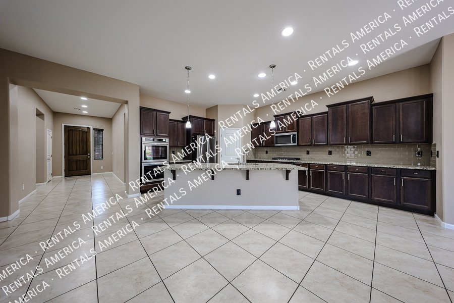 4-Bedroom 3 Bath in Hastings Farms property image