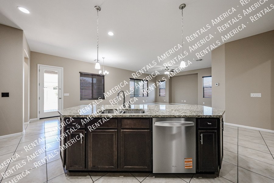 4-Bedroom 3 Bath in Hastings Farms property image