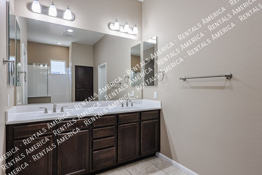 4-Bedroom 3 Bath in Hastings Farms property image