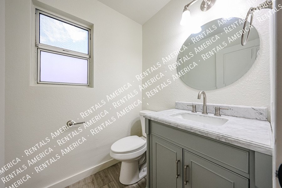 3829 E Ironwood Dr property image