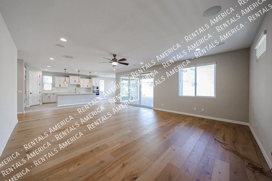 Luxury Gated Community! property image