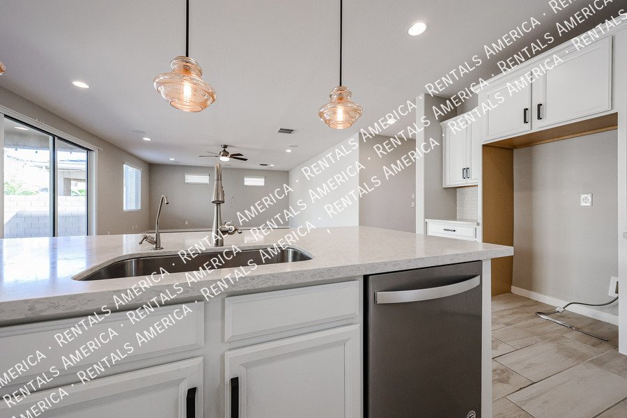 Luxury Gated Community! property image