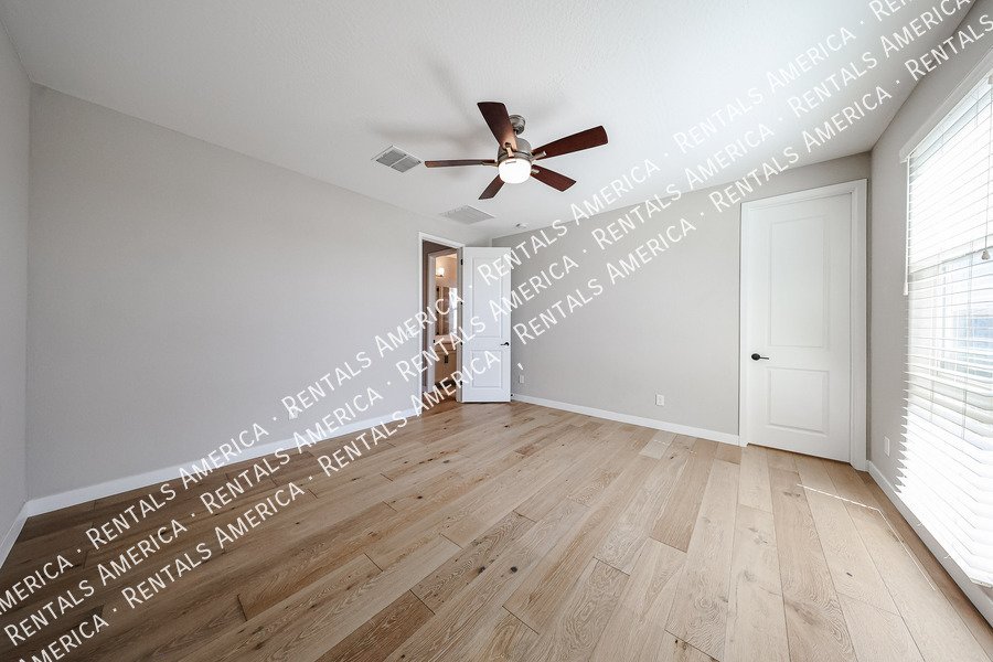 Luxury Gated Community! property image