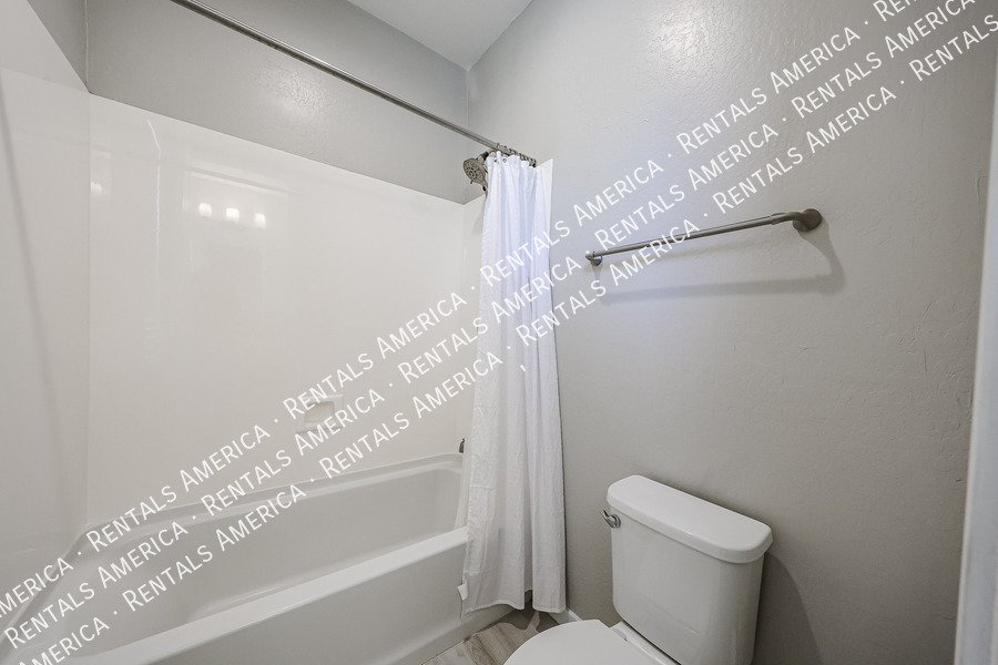 Luxury Gated Community! property image