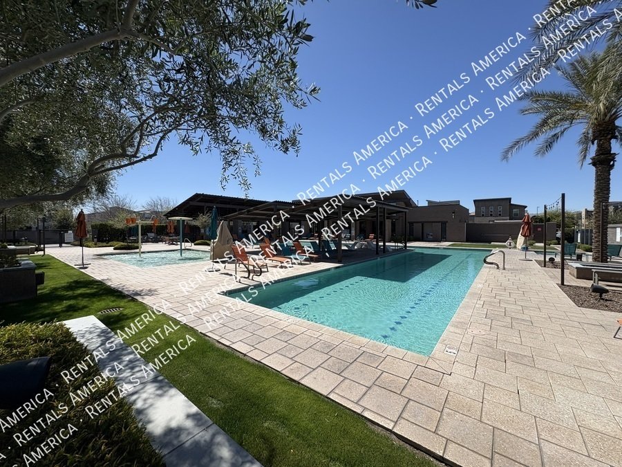 Luxury Gated Community! property image